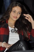 Sneha Ullal New Pics